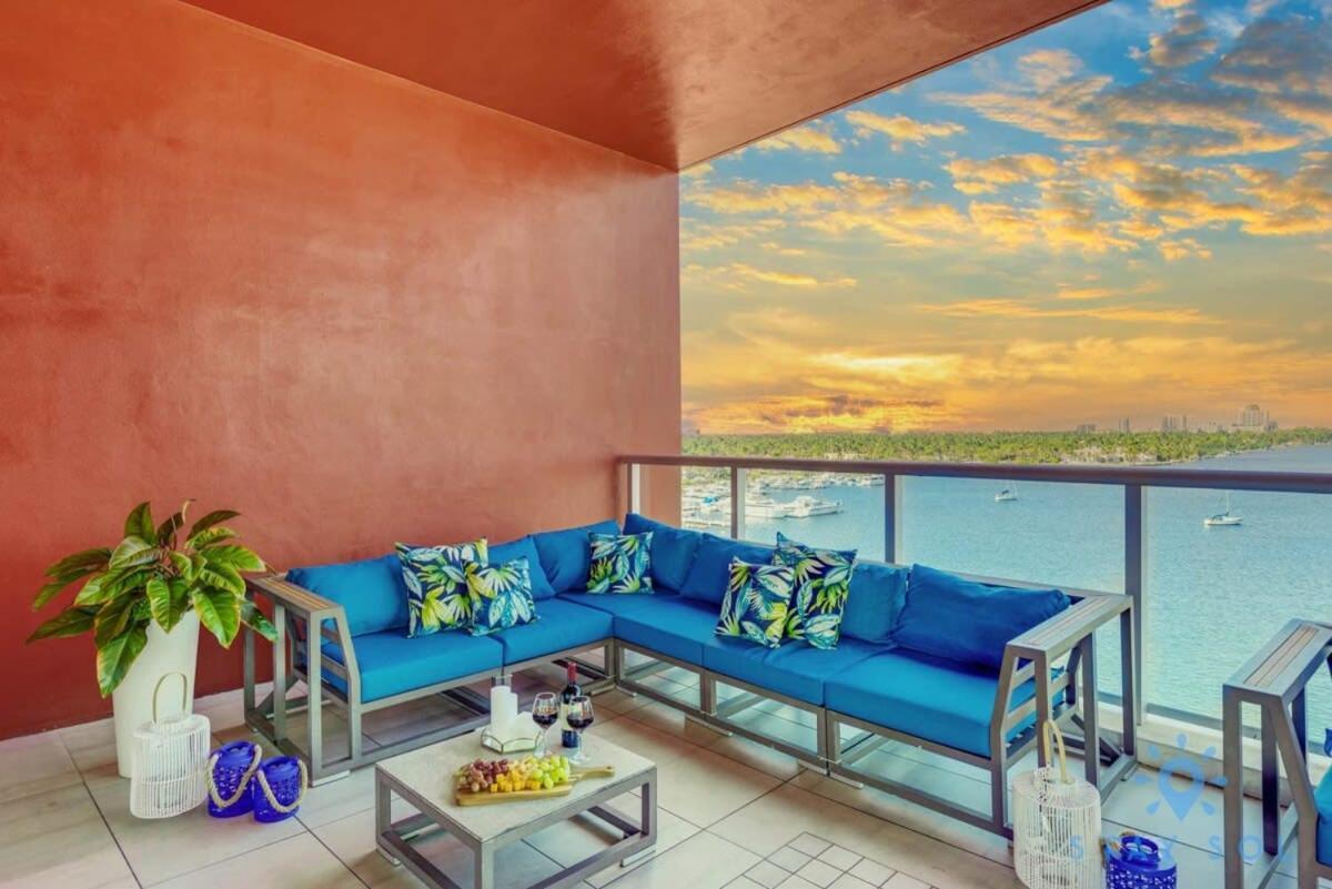 Rooftop Pool & Hot Tub - Gym - Hollywood Beach Екстер'єр фото
