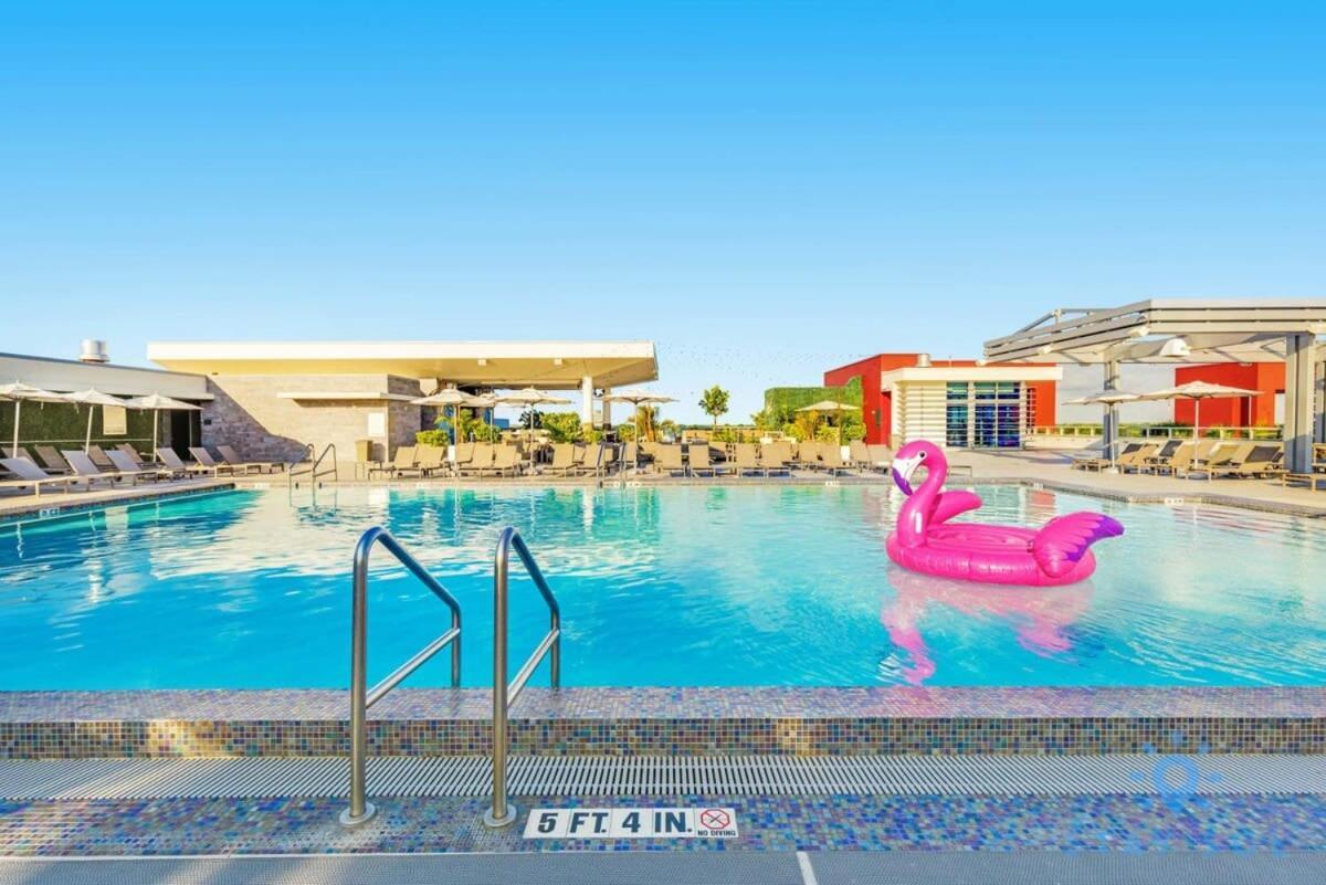 Rooftop Pool & Hot Tub - Gym - Hollywood Beach Екстер'єр фото