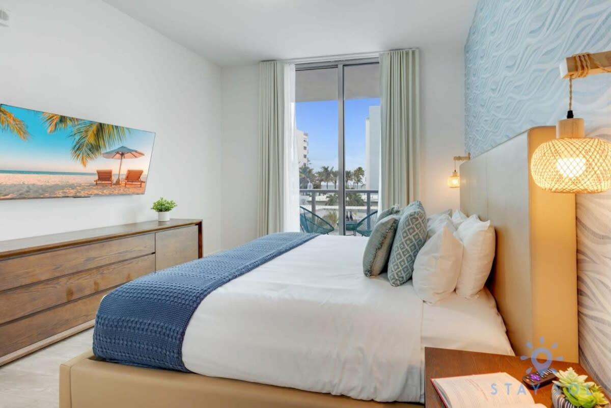 Rooftop Pool & Hot Tub - Gym - Hollywood Beach Екстер'єр фото