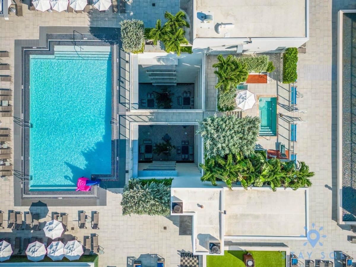 Rooftop Pool & Hot Tub - Gym - Hollywood Beach Екстер'єр фото