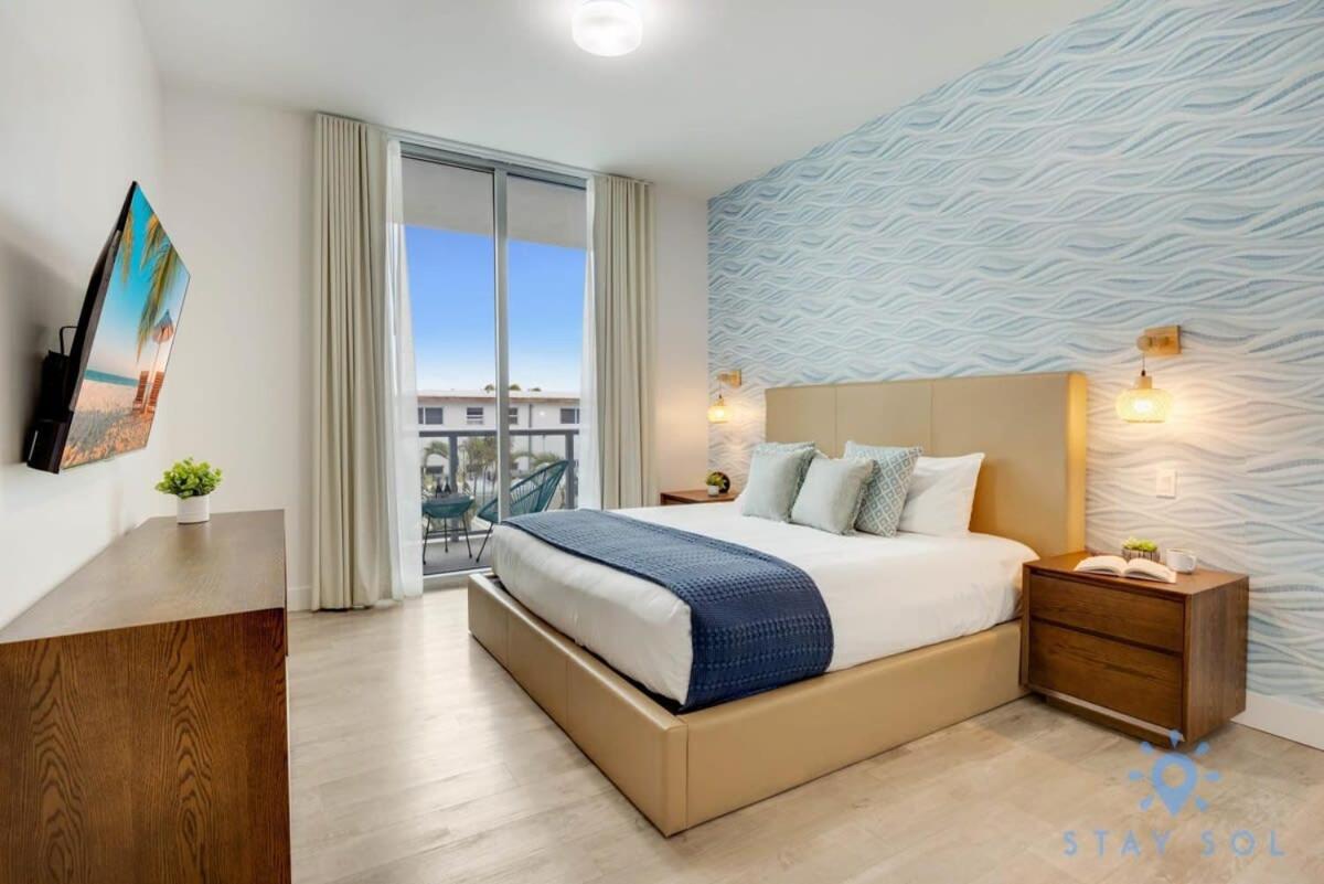 Rooftop Pool & Hot Tub - Gym - Hollywood Beach Екстер'єр фото